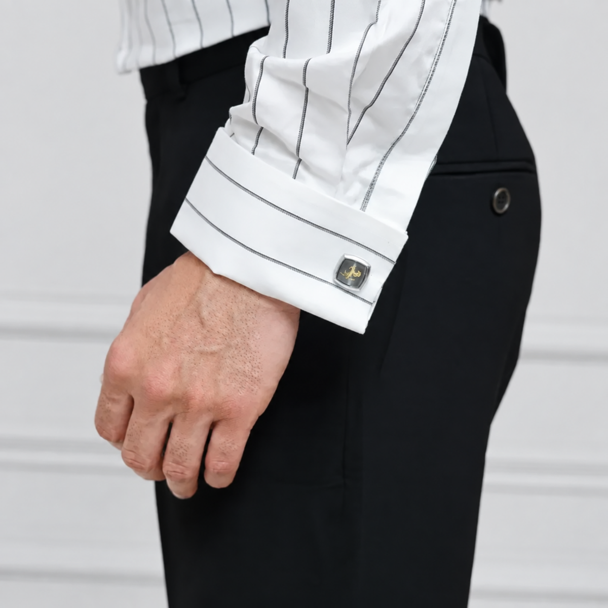 Black-on-White Stripe Egyptian Giza Cotton Formal Shirt for Men – Twill Weave & French Cuffs