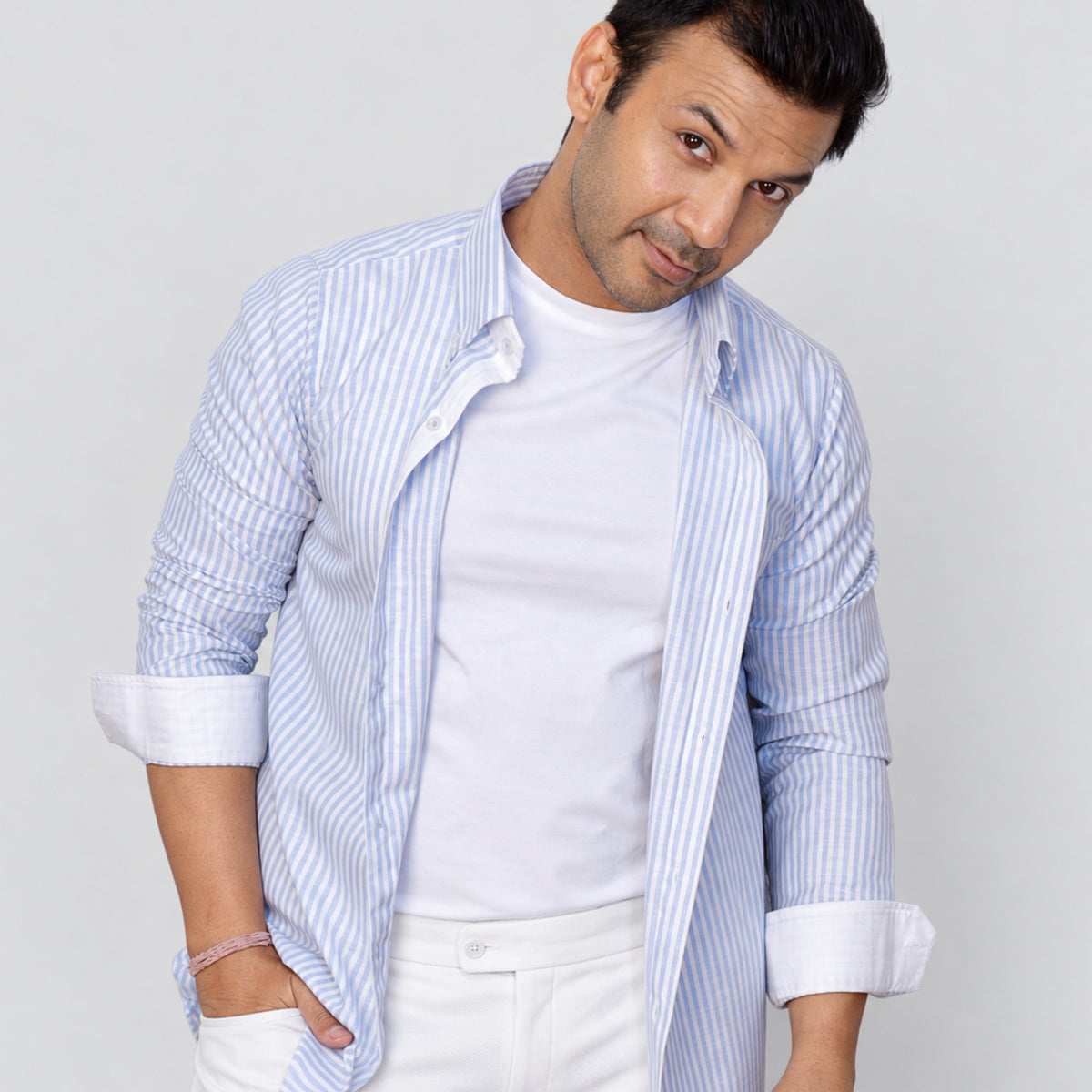 Light Blue Striped Linen Shirt for Men – White Contrast Button-Down Collar