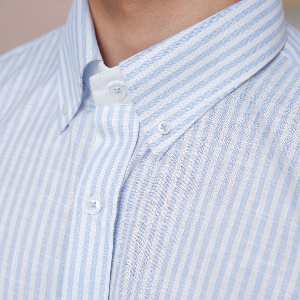 Light Blue Striped Linen Shirt for Men – White Contrast Button-Down Collar/ frontside view