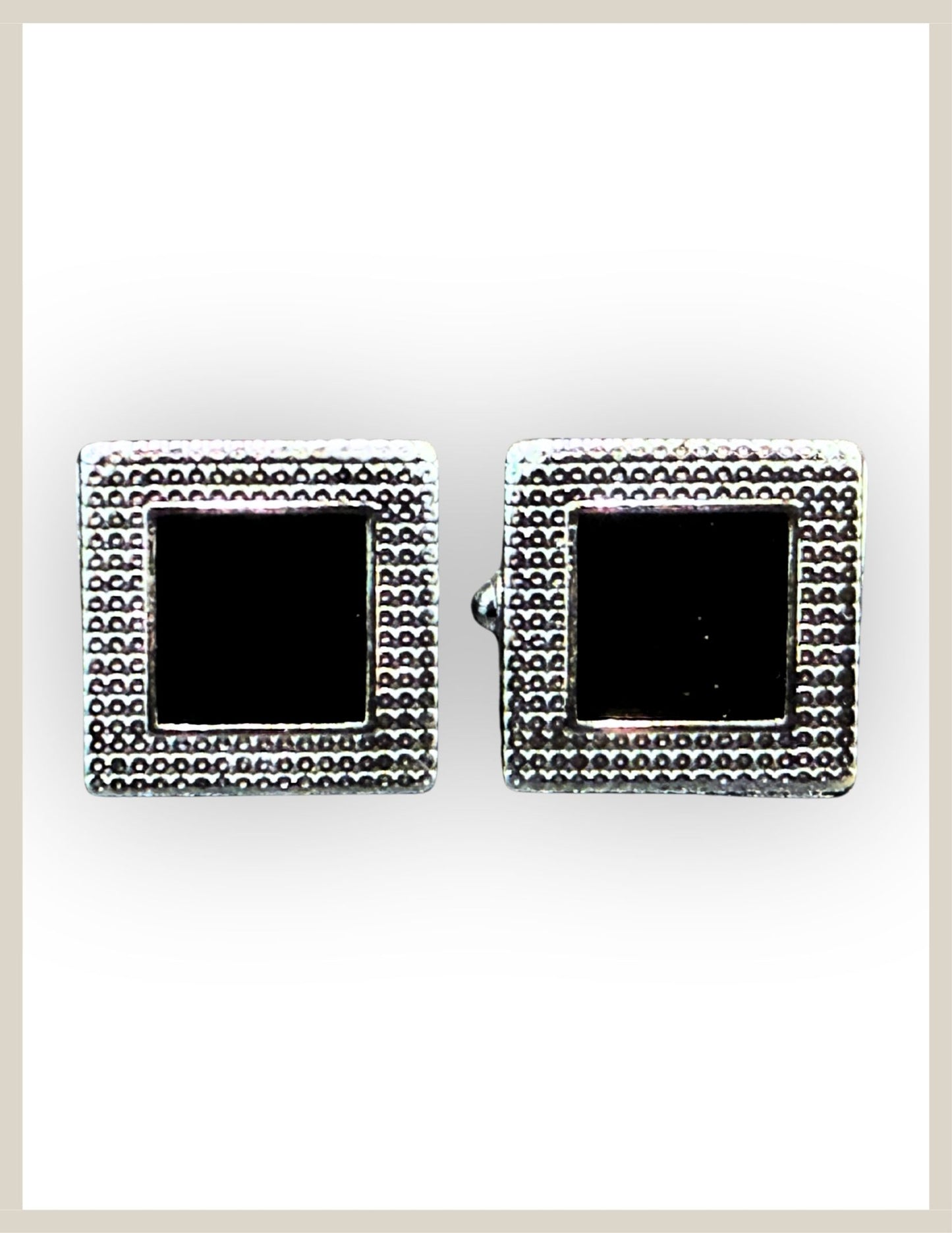 silver cufflinks for formal shirts | Dignity | close-up
