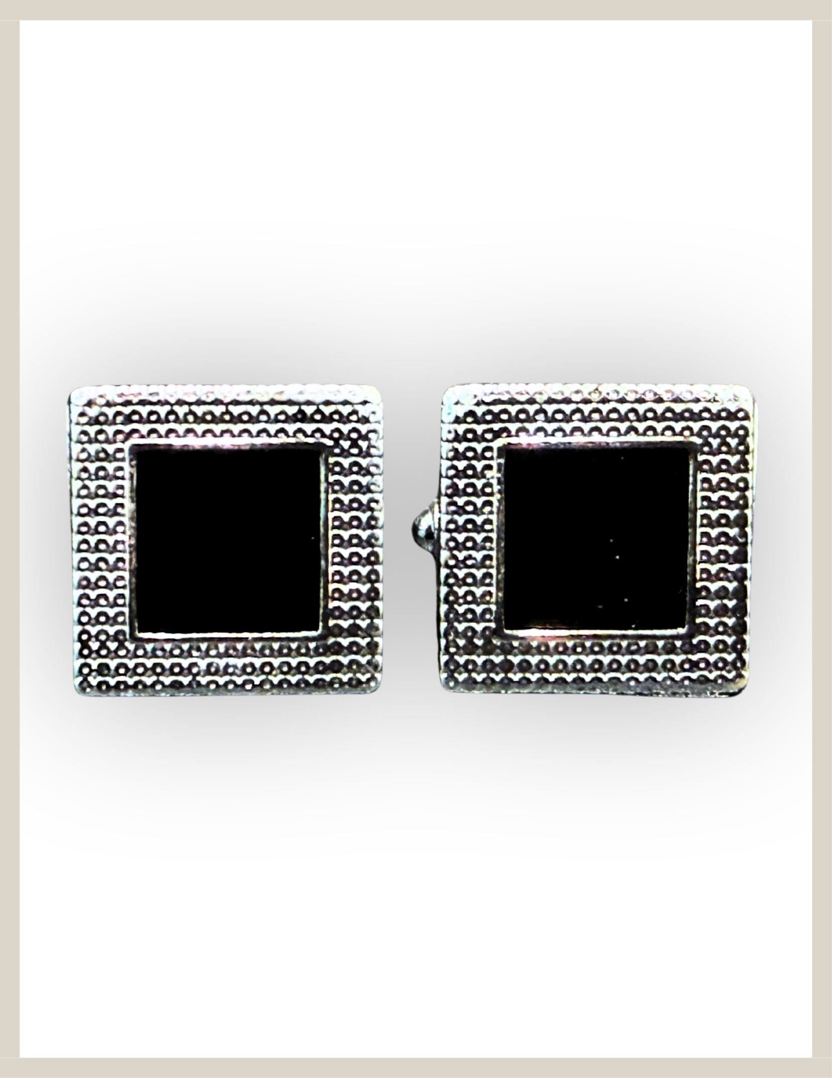 silver cufflinks for formal shirts | Dignity | close-up